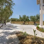 Olivea Villa *