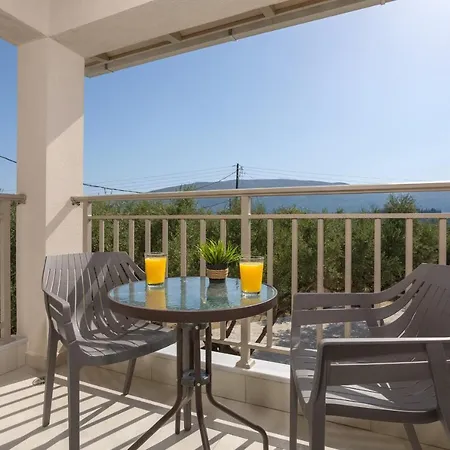 Olivea Villa
